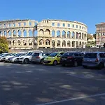 Riva Apartamento *