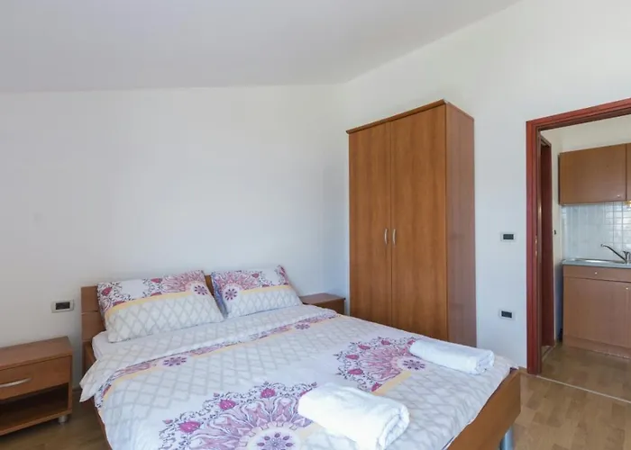 Apartment Riva Medulin